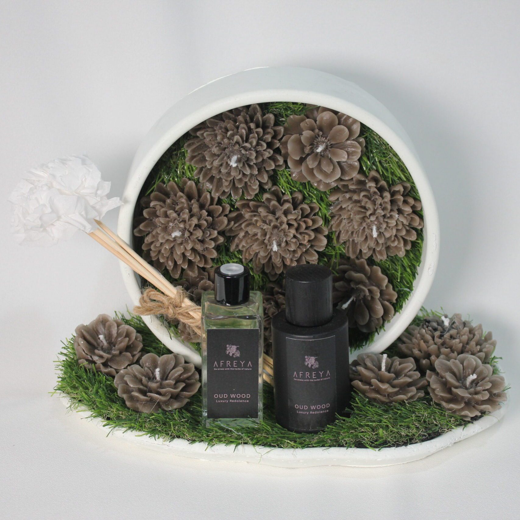 Oud Wood Garden Collection