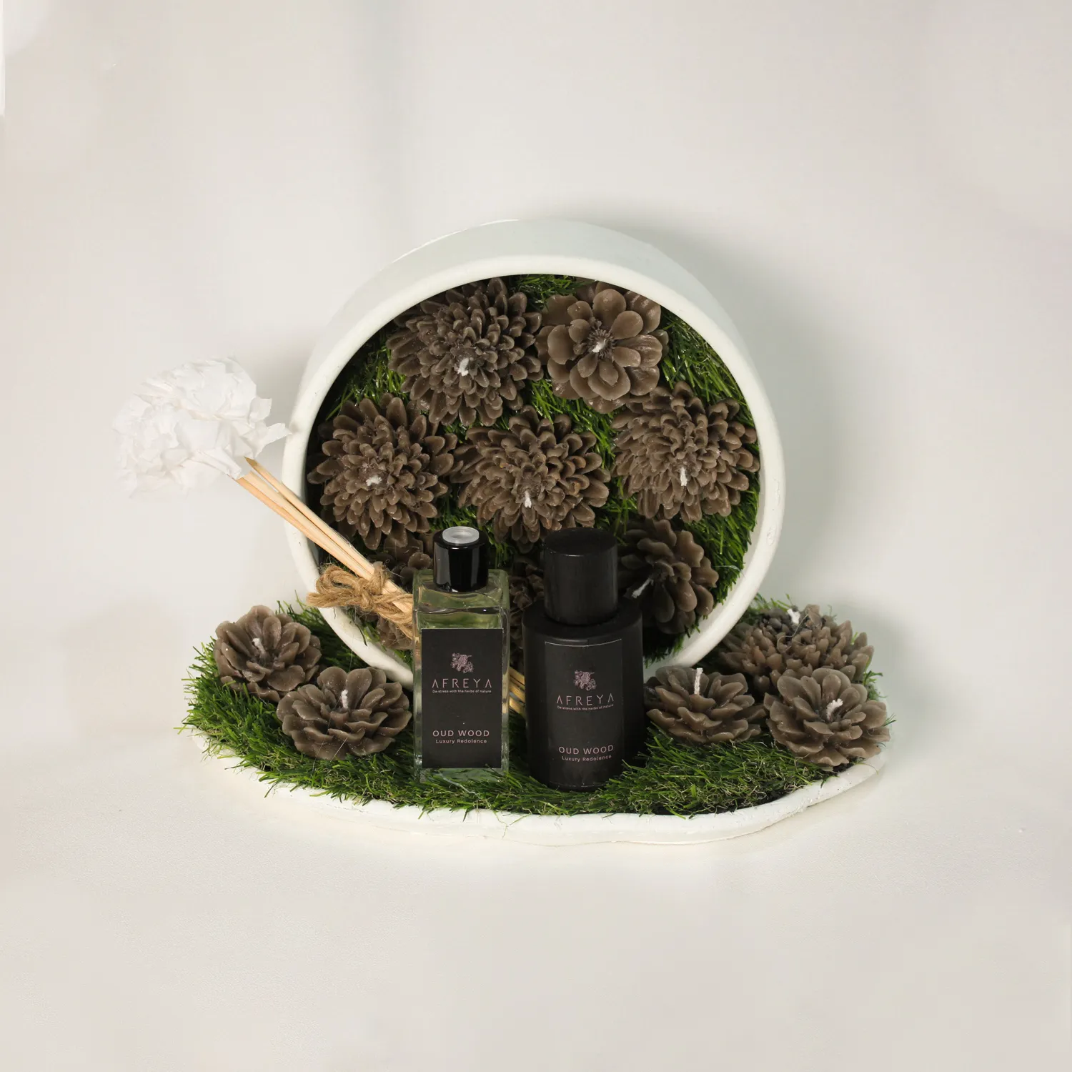 Oud Wood Garden Collection