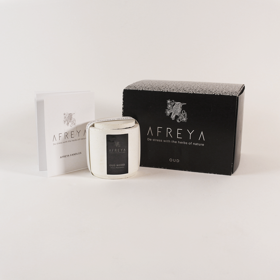Oud Wood Concrete Candle