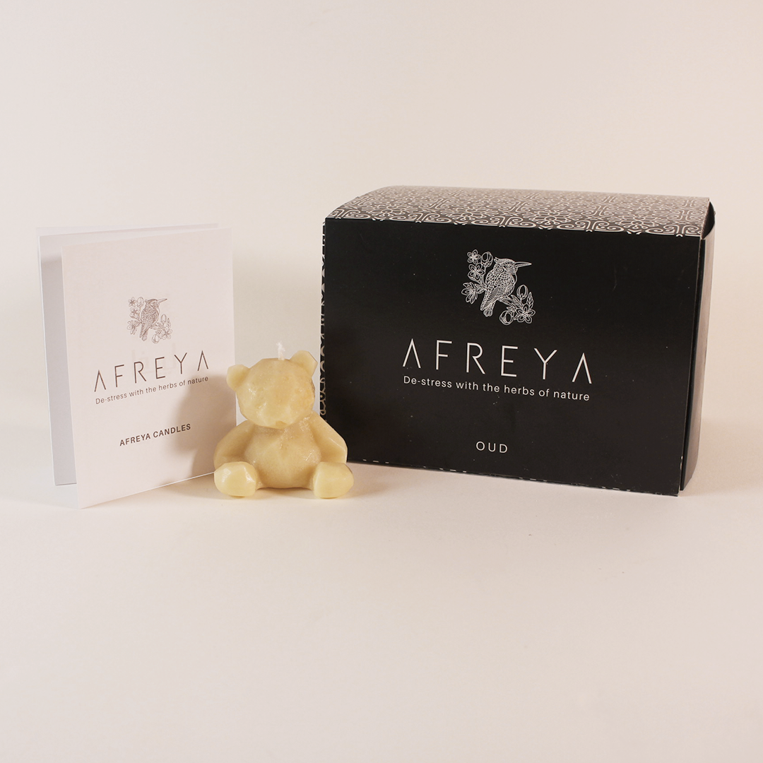 Oud Wood Teddy Candle