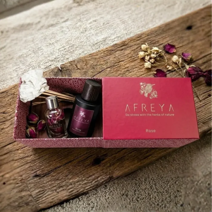 Rose Gift Box by Afreya